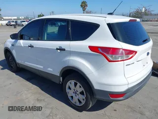2014 Ford Escape S с VIN 1FMCU0F71EUE28581, выставлен на аукционе IAAI как лот 42335102 с пробегом 228 311 миль миль и . История ставок и продаж доступна на DreamBid. Изображение 3.