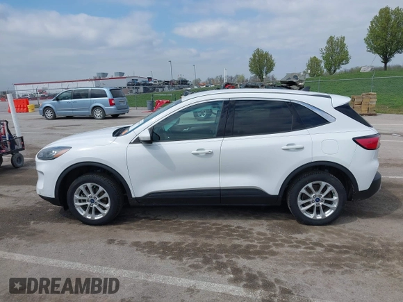2020 Ford Escape SE z VIN 1FMCU9G68LUB64704, wystawiony jako IAAI lot #41997996 z przebiegiem 50 646 mil mil oraz . Historia ofert i sprzedaży dostępna na DreamBid. Obrazek 15.