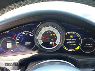 2019 Porsche Panamera GTS с VIN WP0AG2A78KL139088, выставлен на аукционе IAAI как лот 41643175 с пробегом 35 853 миль миль и . История ставок и продаж доступна на DreamBid. Изображение 7.