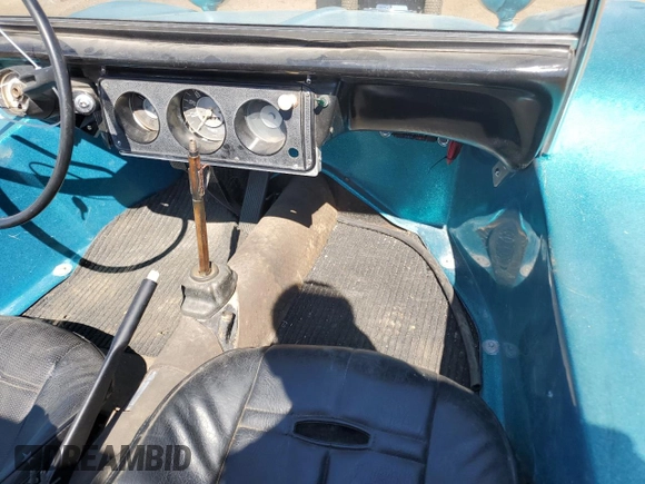 1970 Volkswagen Beetle with VIN DMV12965CA, listed as a Copart auction lot 64930064 with 36,827 mi miles and Clean Title. Bid and sale history available at DreamBid. Image 6.