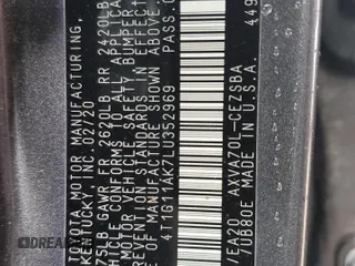 2020 Toyota Camry SE z VIN 4T1G11AK7LU352969, wystawiony jako Copart lot #54168285 z przebiegiem 87 726 mil mil oraz Szkoda całkowita • Salvage title. Historia ofert i sprzedaży dostępna na DreamBid. Obrazek 12.