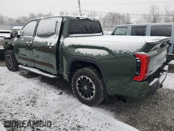 2022 Toyota Tundra 4WD SR5 with VIN 5TFLA5DB0NX055808, listed as a Copart auction lot 44607375 with 41,653 mi miles and Salvage Title. Bid and sale history available at carsss.com. Image 2.