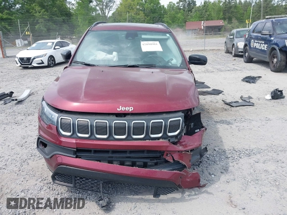 2022 Jeep Compass Altitude with VIN 3C4NJCBB9NT187445, listed as a IAAI auction lot 42090981 with 37,168 mi miles and . Bid and sale history available at DreamBid. Image 13.