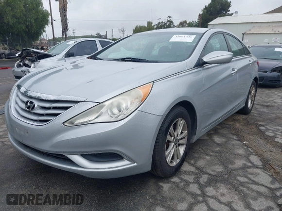 2012 Hyundai Sonata GLS with VIN 5NPEB4AC4CH332353, listed as a IAAI auction lot 41865328 with 207,503 mi miles and . Bid and sale history available at DreamBid. Image 2.