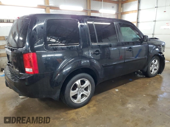 2015 Honda Pilot EX-L with VIN 5FNYF4H55FB023972, listed as a Copart auction lot 51003975 with 131,913 mi miles and Salvage Title. Bid and sale history available at carsss.com. Image 3.