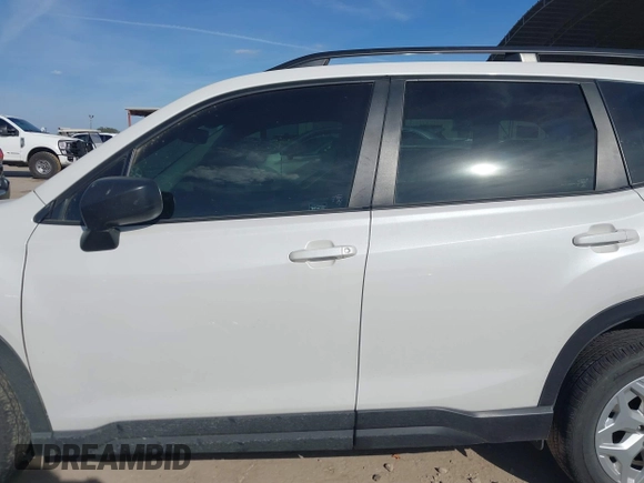 2021 Subaru Forester with VIN JF2SKADC3MH470299, listed as a IAAI auction lot 41077663 with 42,370 mi miles. Bid and sale history available at carsss.com. Image 15.