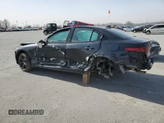 2020 Alfa Romeo Giulia Ti Sport z VIN ZARFANBN8L7638821, wystawiony jako Copart lot #49105635 z przebiegiem 41 052 mil mil oraz Szkody całkowita. Historia ofert i sprzedaży dostępna na DreamBid. Obrazek 2.