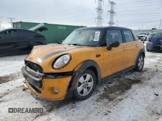 2016 MINI Hardtop 4 Door with VIN WMWXU1C5XG2D12969, listed as a Copart auction lot 45729195 with 76,485 mi miles and Salvage Title. Bid and sale history available at DreamBid. Image 1.