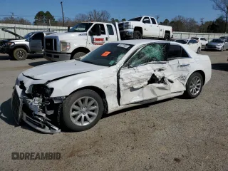 2014 Chrysler 300 with VIN 2C3CCAEG5EH375311, listed as a Copart auction lot 48773995 with 197,547 mi miles and Salvage Title. Bid and sale history available at carsss.com. Image 1.