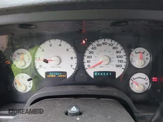 2005 Dodge 1500 SLT with VIN 1D7HU18D05S146033, listed as a IAAI auction lot 41155239 with 227,854 mi miles and . Bid and sale history available at DreamBid. Image 7.