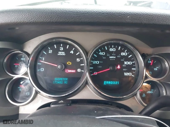 2008 Chevrolet Silverado 1500 Work Truck with VIN 1GCEC19C68Z287545, listed as a IAAI auction lot 41171713 with 173,482 mi miles. Bid and sale history available at carsss.com. Image 7.