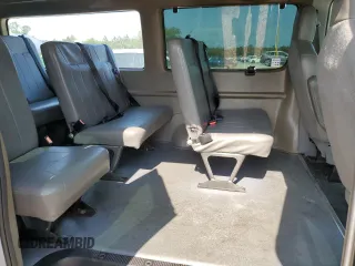 2009 Ford Econoline Cargo z VIN 1FTNS24W09DA17459, wystawiony jako Copart lot #56044445 z przebiegiem 177 697 mil mil oraz Tytuł czysty. Historia ofert i sprzedaży dostępna na DreamBid. Obrazek 11.