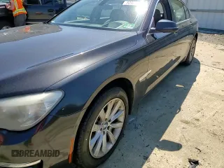 2013 BMW 7 Series 740Li xDrive с VIN WBAYF4C55DDE23798, выставлен на аукционе Copart как лот 52967665 с пробегом 191 023 миль миль и Списание • Salvage title. История ставок и продаж доступна на DreamBid. Изображение 11.