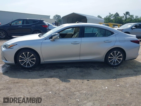 2019 Lexus ES 350 with VIN 58ABZ1B17KU040330, listed as a IAAI auction lot 42448444 with 86,126 mi miles and . Bid and sale history available at DreamBid. Image 14.
