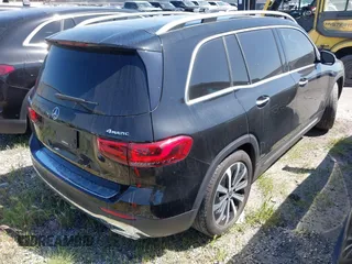 2020 Mercedes-Benz GLB 250 z VIN WDC4M4HBXLW008475, wystawiony jako IAAI lot #41803766 z przebiegiem 44 526 mil mil oraz . Historia ofert i sprzedaży dostępna na DreamBid. Obrazek 4.