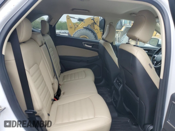 2024 Ford Edge SEL z VIN 2FMPK4J90RBA35500, wystawiony jako Copart lot #52715715 z przebiegiem Nie podano mil oraz Szkoda całkowita • Salvage title. Historia ofert i sprzedaży dostępna na DreamBid. Obrazek 11.