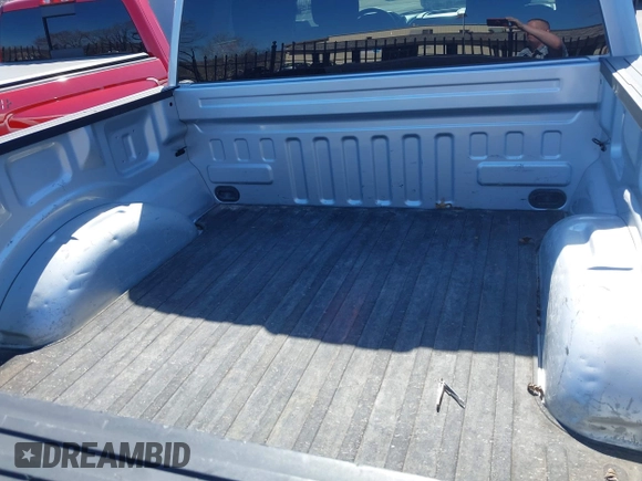 2017 Ford F-150 XL with VIN 1FTEW1EF7HKE25402, listed as a IAAI auction lot 41756406 with 177,021 mi miles. Bid and sale history available at carsss.com. Image 17.