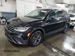 2023 Volkswagen Tiguan SE with VIN 3VV2B7AX1PM125167, listed as a Copart auction lot 44709205 with 24,509 mi miles and Salvage Title. Bid and sale history available at DreamBid. Image 1.
