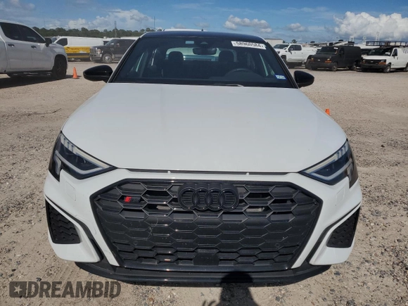 2023 Audi S3 Premium Plus z VIN WAUH3DGY2PA048968, wystawiony jako Copart lot #58960584 z przebiegiem 9 861 mil mil oraz Szkoda całkowita • Salvage title. Historia ofert i sprzedaży dostępna na DreamBid. Obrazek 5.