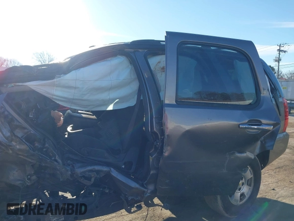 2012 Chevrolet Tahoe LS with VIN 1GNSCAE08CR170354, listed as a IAAI auction lot 41535181 with Not provided miles and . Bid and sale history available at DreamBid. Image 14.