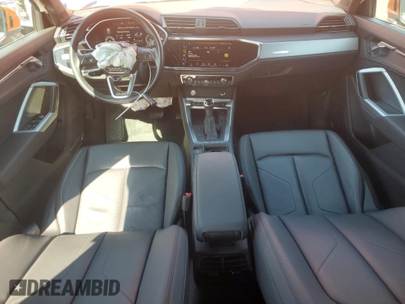 2020 Audi Q3 S line Premium Plus with VIN WA1EECF31L1021717, listed as a Copart auction lot 62613915 with 58,247 mi miles and Salvage title. Bid and sale history available at DreamBid. Image 8.