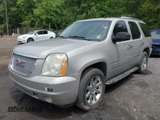 2009 GMC Yukon Denali z VIN 1GKFK03259R271652, wystawiony jako IAAI lot #42463982 z przebiegiem Nie podano mil oraz . Historia ofert i sprzedaży dostępna na DreamBid. Obrazek 2.