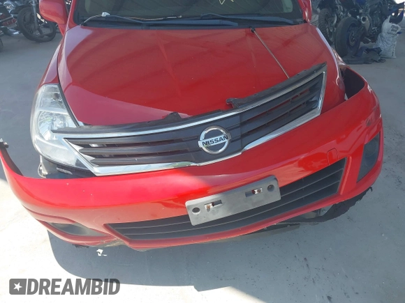 2011 Nissan Versa S z VIN 3N1BC1CP0BL505284, wystawiony jako IAAI lot #42375919 z przebiegiem 105 571 mil mil oraz . Historia ofert i sprzedaży dostępna na DreamBid. Obrazek 12.