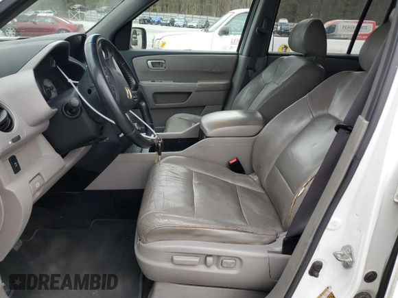 2011 Honda Pilot EX-L with VIN 5FNYF3H77BB005236, listed as a Copart auction lot 47401105 with 255,920 mi miles and Salvage Title. Bid and sale history available at DreamBid. Image 7.