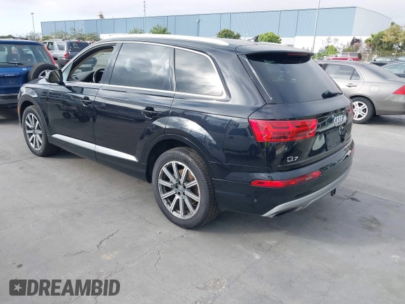 2019 Audi Q7 Premium Plus with VIN WA1LAAF74KD009049, listed as a IAAI auction lot 42745159 with 70,472 mi miles and . Bid and sale history available at DreamBid. Image 3.