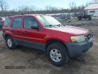 2007 Ford Escape XLS с VIN 1FMCU02Z27KA03537, выставлен на аукционе IAAI как лот 41762887 с пробегом 136 630 миль миль и . История ставок и продаж доступна на DreamBid. Изображение 1.