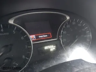 2015 Nissan Altima 2.5 S with VIN 1N4AL3AP0FC293453, listed as a IAAI auction lot 40790868 with 182,558 mi miles. Bid and sale history available at carsss.com. Image 7.
