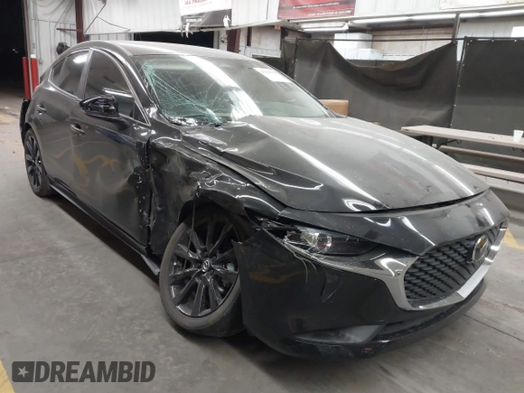 2024 Mazda 3 S Select Sport z VIN 3MZBPABMXRM432614, wystawiony jako IAAI lot #41654313 z przebiegiem Nie podano mil oraz . Historia ofert i sprzedaży dostępna na DreamBid. Obrazek 1.