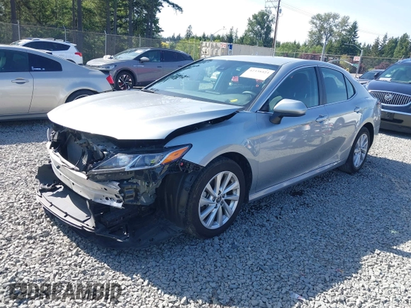 2023 Toyota Camry LE z VIN 4T1C11AK3PU172750, wystawiony jako IAAI lot #42338023 z przebiegiem 33 727 mil mil oraz . Historia ofert i sprzedaży dostępna na DreamBid. Obrazek 17.