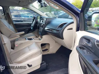 2012 Chrysler Town & Country Limited z VIN 2C4RC1GGXCR270502, wystawiony jako IAAI lot #42189451 z przebiegiem 128 349 mil mil oraz . Historia ofert i sprzedaży dostępna na DreamBid. Obrazek 5.