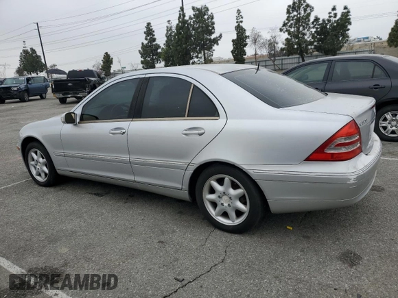 2001 Mercedes-Benz C 320 with VIN WDBRF64J01F124150, listed as a Copart auction lot 50624475 with Not Provided miles and Clean Title. Bid and sale history available at DreamBid. Image 2.