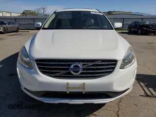 2015 Volvo XC60 T5 Drive-E Premier z VIN YV440MDB7F2602716, wystawiony jako Copart lot #43380785 z przebiegiem 78 357 mil mil oraz Szkoda całkowita • Salvage title. Historia ofert i sprzedaży dostępna na DreamBid. Obrazek 5.