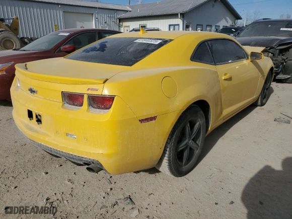 2013 Chevrolet Camaro LT with VIN 2G1FC1E38D9208027, listed as a Copart auction lot 41840325 with 68,167 mi miles and Salvage Title. Bid and sale history available at carsss.com. Image 3.