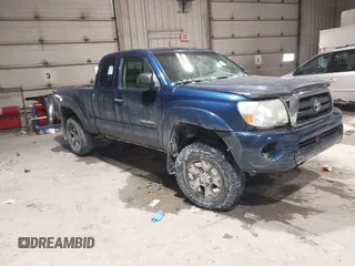 2005 Toyota Tacoma with VIN 5TEUU42N85Z040288, listed as a IAAI auction lot 41607489 with 222,642 mi miles and . Bid and sale history available at DreamBid. Image 1.