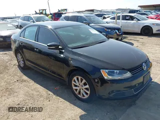 2013 Volkswagen Jetta SE z VIN 3VWDX7AJ2DM438211, wystawiony jako IAAI lot #41500230 z przebiegiem 176 525 mil mil oraz . Historia ofert i sprzedaży dostępna na DreamBid. Obrazek 1.