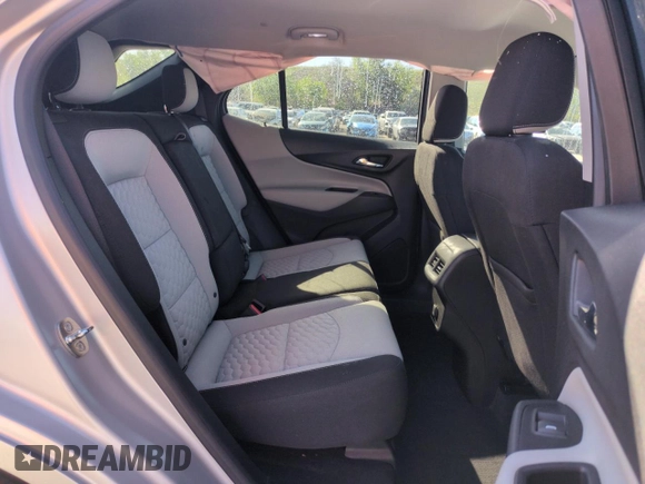 2018 Chevrolet Equinox LT z VIN 2GNAXJEV0J6190991, wystawiony jako Copart lot #56423855 z przebiegiem 29 688 mil mil oraz Nie do naprawy • Non repairable. Historia ofert i sprzedaży dostępna na DreamBid. Obrazek 11.