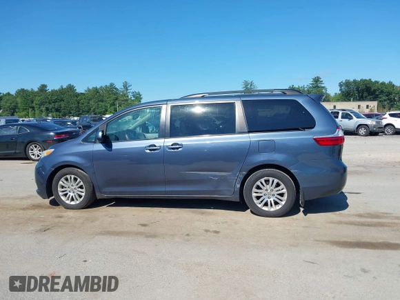 2015 Toyota Sienna XLE with VIN 5TDYK3DC8FS533898, listed as a IAAI auction lot 42630483 with 531,640 mi miles and . Bid and sale history available at DreamBid. Image 14.