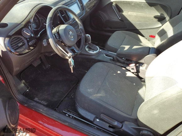 2018 Volkswagen Beetle S with VIN 3VWFD7AT9JM720960, listed as a Copart auction lot 72055934 with 75,522 mi miles and Salvage Title. Bid and sale history available at carsss.com. Image 7.