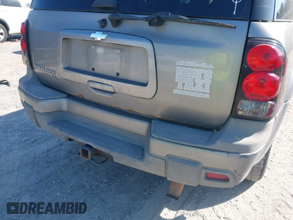 2006 Chevrolet TrailBlazer LS with VIN 1GNET16S166172112, listed as a IAAI auction lot 42070223 with 196,573 mi miles and . Bid and sale history available at DreamBid. Image 14.