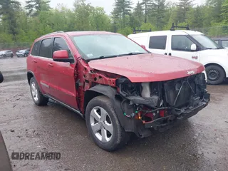 2011 Jeep Grand Cherokee Laredo z VIN 1J4RR4GG9BC512469, wystawiony jako IAAI lot #42321611 z przebiegiem 180 111 mil mil oraz . Historia ofert i sprzedaży dostępna na DreamBid. Obrazek 1.