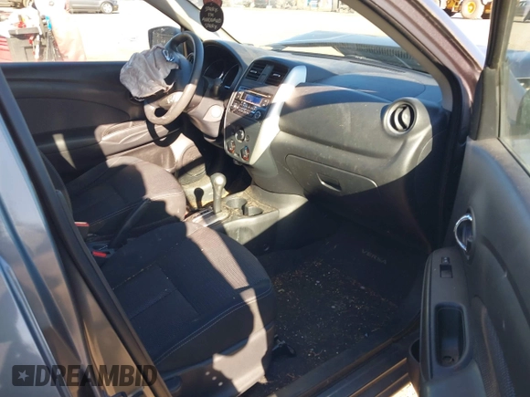 2016 Nissan Versa SV with VIN 3N1CN7AP7GL871805, listed as a IAAI auction lot 41562934 with 81,877 mi miles and . Bid and sale history available at DreamBid. Image 5.