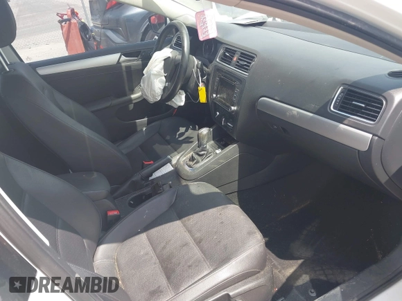 2013 Volkswagen Jetta SE с VIN 3VWDX7AJXDM365203, выставлен на аукционе IAAI как лот 42551918 с пробегом 124 946 миль миль и . История ставок и продаж доступна на DreamBid. Изображение 5.