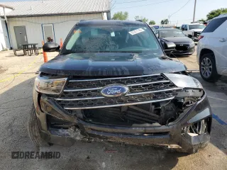 2023 Ford Explorer XLT z VIN 1FMSK8DH9PGA38728, wystawiony jako Copart lot #62331795 z przebiegiem 40 489 mil mil oraz Szkoda całkowita • Salvage title. Historia ofert i sprzedaży dostępna na DreamBid. Obrazek 5.