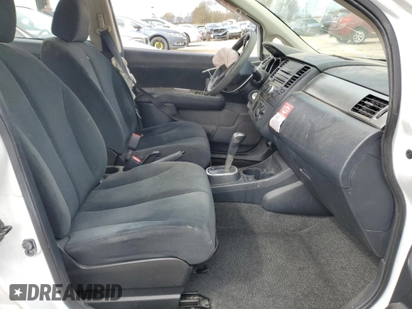 2011 Nissan Versa 1.8 S with VIN 3N1BC1AP0BL395582, listed as a Copart auction lot 49958445 with 97,903 mi miles and Salvage Title. Bid and sale history available at carsss.com. Image 7.