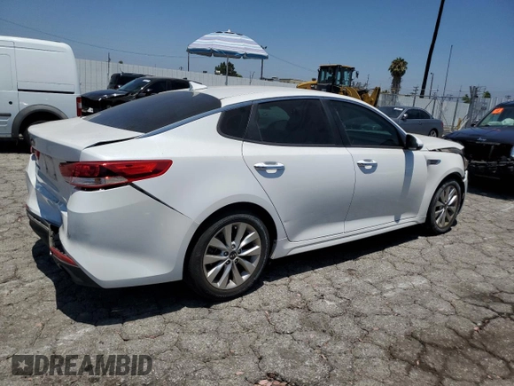 2018 Kia Optima LX with VIN 5XXGT4L32JG261357, listed as a Copart auction lot 64586425 with 18,502 mi miles and Salvage title. Bid and sale history available at DreamBid. Image 3.