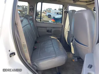 1998 Mercury Mountaineer with VIN 4M2ZU55P3WUJ48489, listed as a IAAI auction lot 41368722 with 202,627 mi miles. Bid and sale history available at carsss.com. Image 8.
